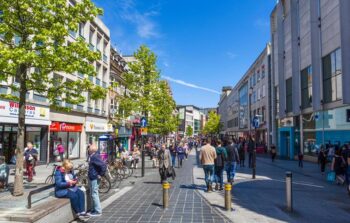 Local government and the digital revolution